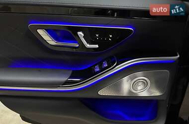 Седан Mercedes-Benz S-Class 2023 в 