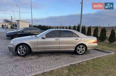 Седан Mercedes-Benz S-Class 2005 в Львове