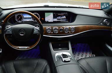 Седан Mercedes-Benz S-Class 2015 в Львове