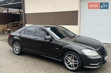 Седан Mercedes-Benz S-Class 2011 в Могилів-Подільському