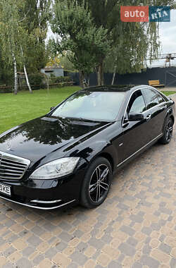 Седан Mercedes-Benz S-Class 2011 в Броварах