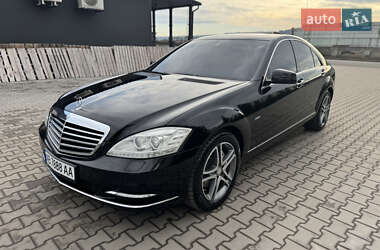 Седан Mercedes-Benz S-Class 2010 в Могилів-Подільському