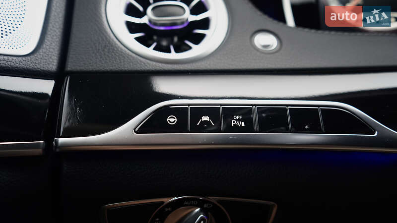 Седан Mercedes-Benz S-Class 2013 в Львові