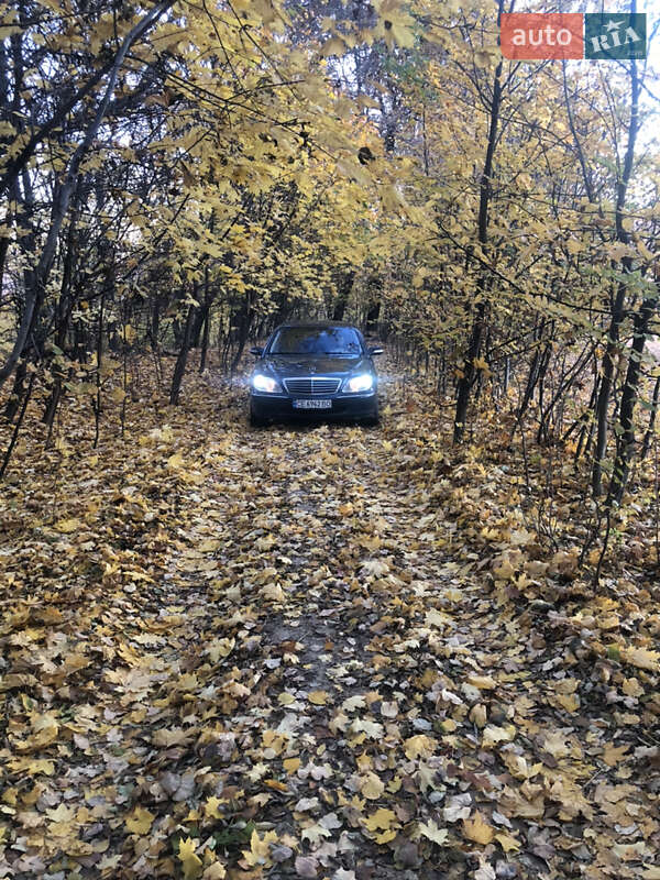 Седан Mercedes-Benz S-Class 2004 в Черновцах
