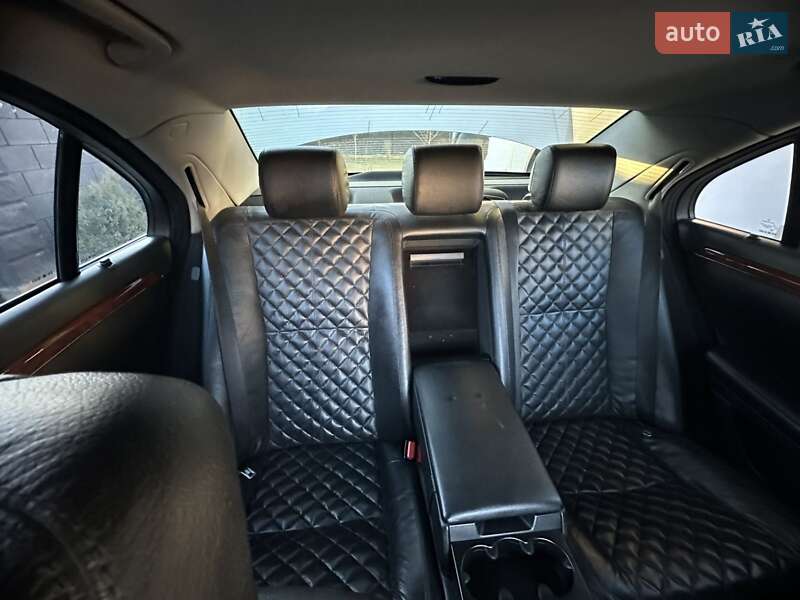 Седан Mercedes-Benz S-Class 2006 в Сарнах