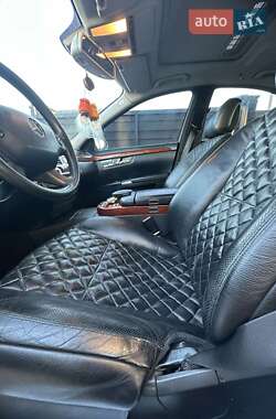 Седан Mercedes-Benz S-Class 2006 в 