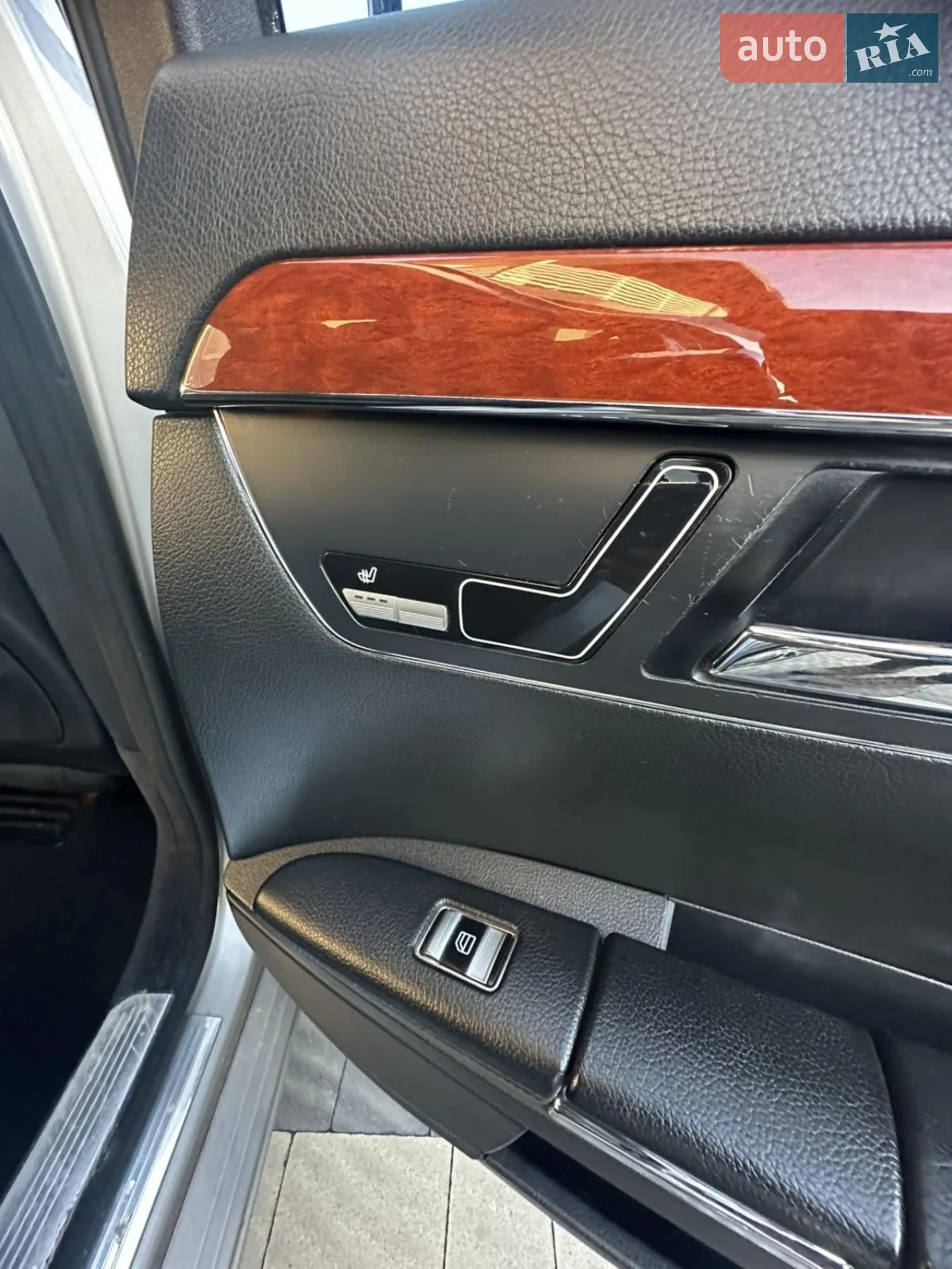 Mercedes-Benz S-Class 2006 VIN WDD2210221A042787 фото оголошення 79 з 206