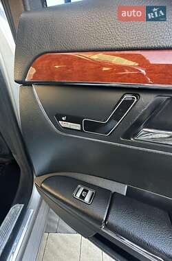 Седан Mercedes-Benz S-Class 2006 в 