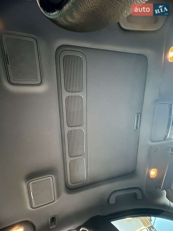 Седан Mercedes-Benz S-Class 2006 в Сарнах