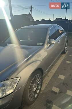 Седан Mercedes-Benz S-Class 2006 в 