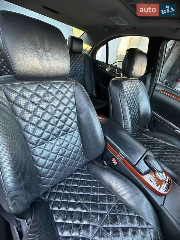 Седан Mercedes-Benz S-Class 2006 в Сарнах