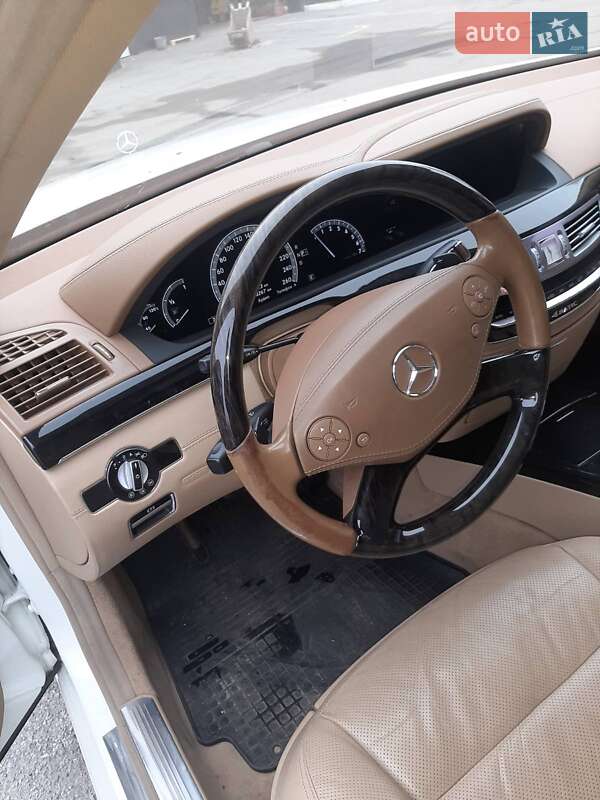 Седан Mercedes-Benz S-Class 2012 в Днепре фото 18 Седан Mercedes-Benz S-Class 2012 в Днепре