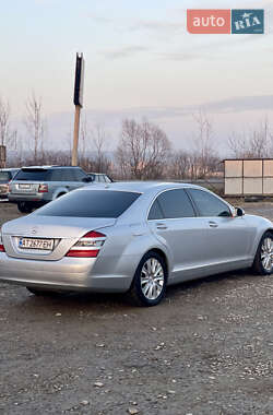 Седан Mercedes-Benz S-Class 2006 в Коломиї