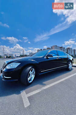 Седан Mercedes-Benz S-Class 2010 в Києві