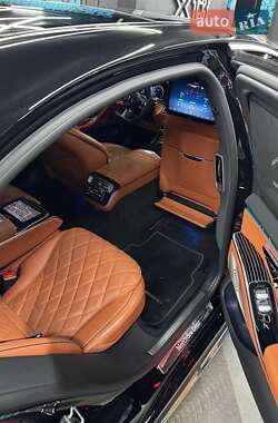Седан Mercedes-Benz S-Class 2022 в 