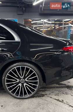 Седан Mercedes-Benz S-Class 2022 в 
