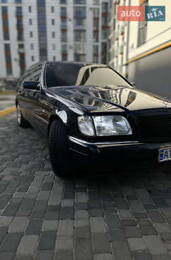 Седан Mercedes-Benz S-Class 1995 в Тисмениці