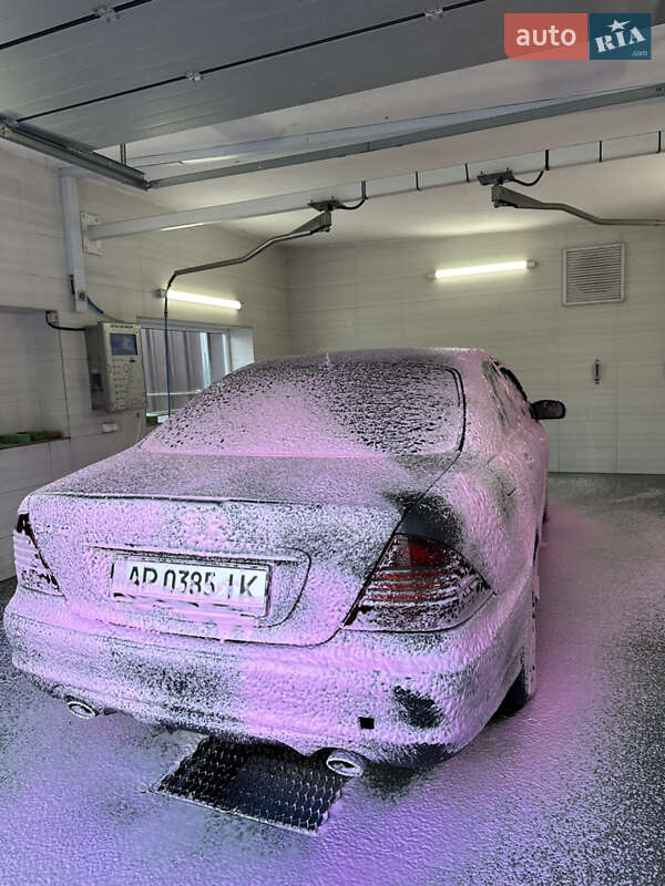 Седан Mercedes-Benz S-Class 2003 в Запорожье
