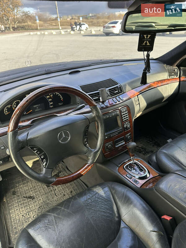 Седан Mercedes-Benz S-Class 2003 в Запорожье