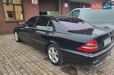 Седан Mercedes-Benz S-Class 2001 в Деражне