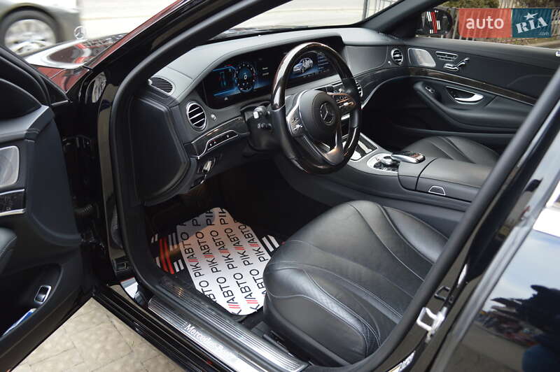 Седан Mercedes-Benz S-Class 2019 в Львові