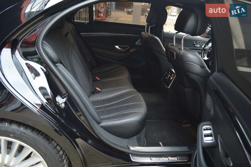 Седан Mercedes-Benz S-Class 2019 в Львові