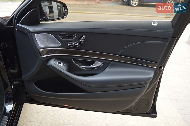 Седан Mercedes-Benz S-Class 2019 в Львові