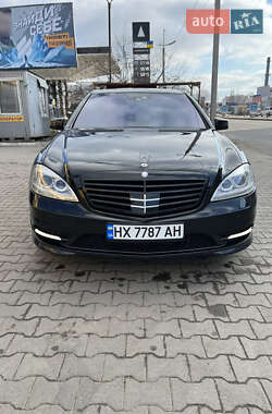 Седан Mercedes-Benz S-Class 2011 в Хмельницькому