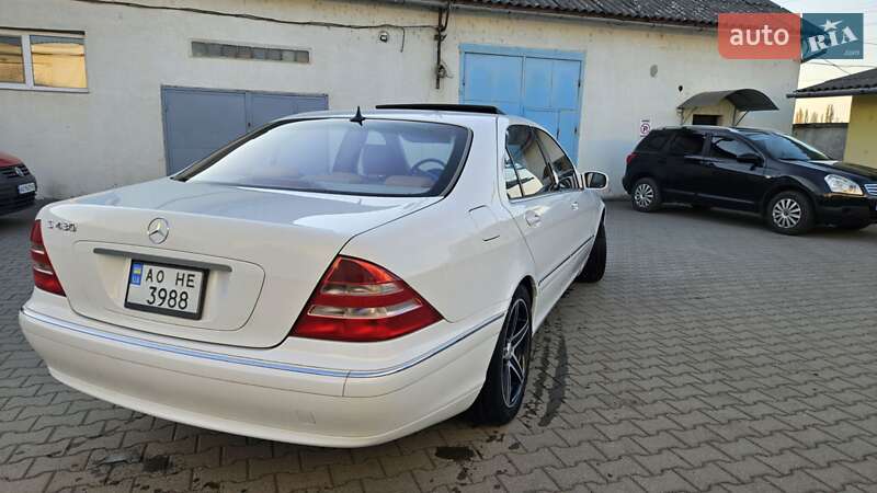 Седан Mercedes-Benz S-Class 2000 в Ужгороді