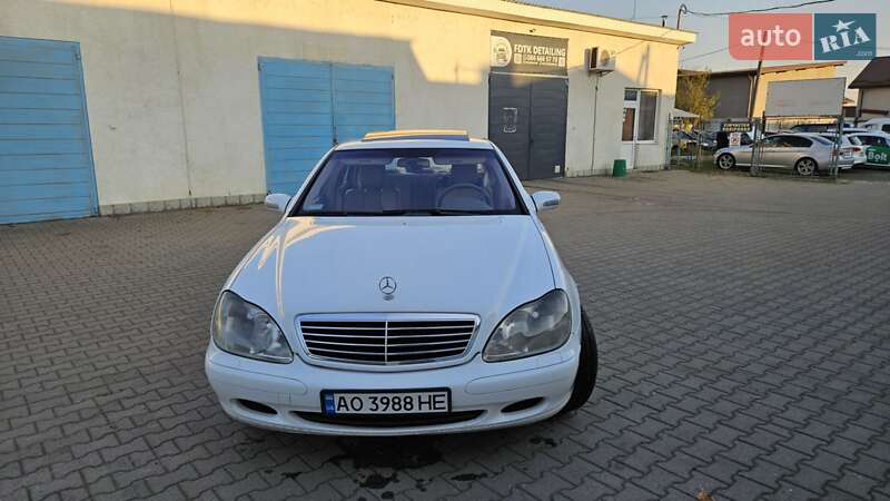 Седан Mercedes-Benz S-Class 2000 в Ужгороді