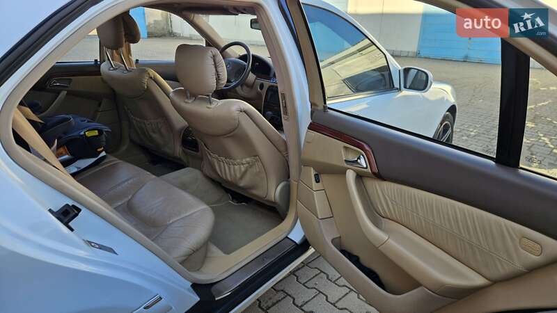 Седан Mercedes-Benz S-Class 2000 в Ужгороді