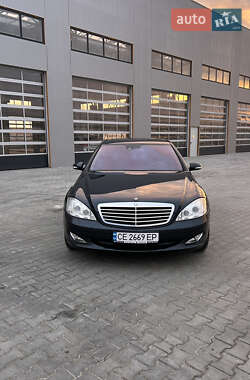 Седан Mercedes-Benz S-Class 2006 в Черновцах