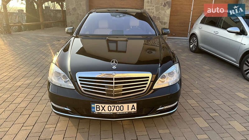 Седан Mercedes-Benz S-Class 2013 в Хмельницком