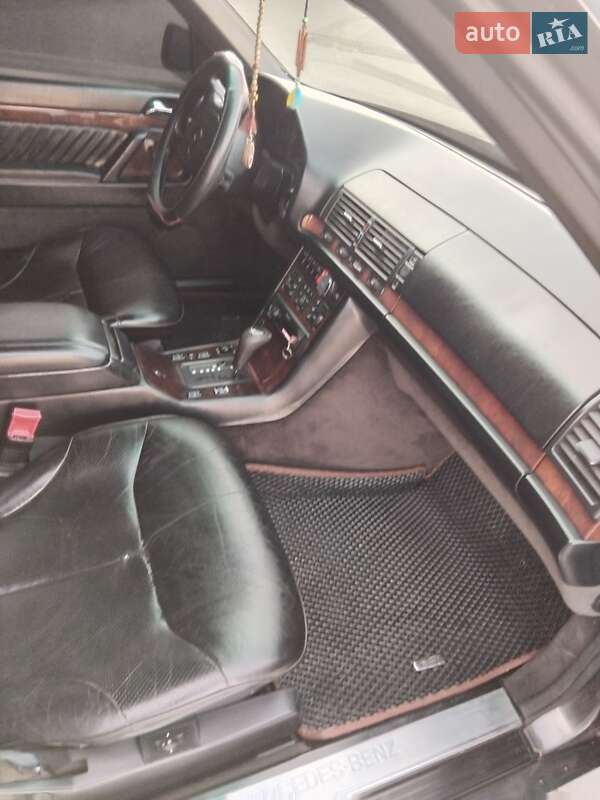 Седан Mercedes-Benz S-Class 1992 в Хмельницком
