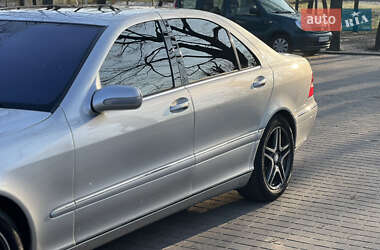 Седан Mercedes-Benz S-Class 1999 в Днепре