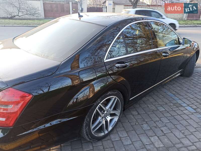 Седан Mercedes-Benz S-Class 2010 в Николаеве