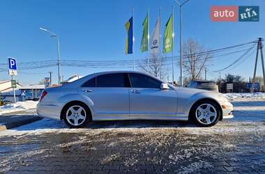 Седан Mercedes-Benz S-Class 2009 в 