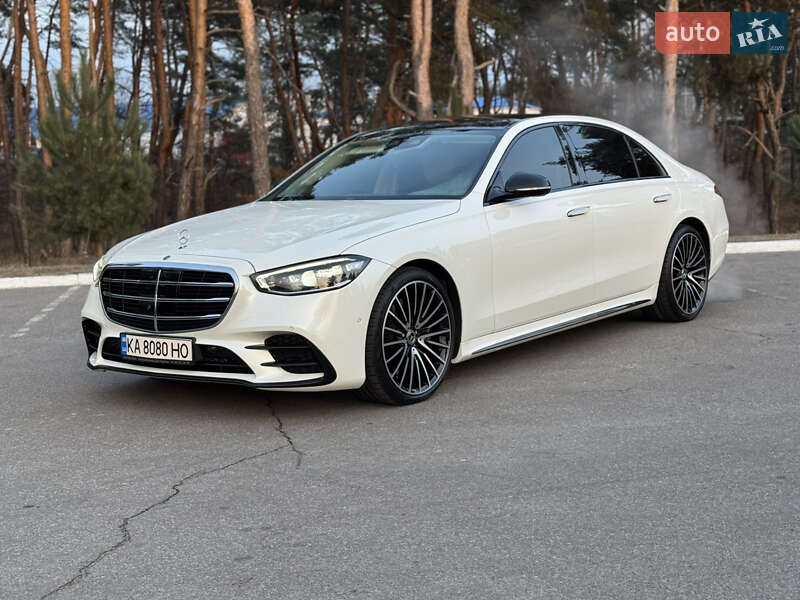 Mercedes-Benz S-Class 2023