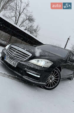 Седан Mercedes-Benz S-Class 2006 в Запоріжжі