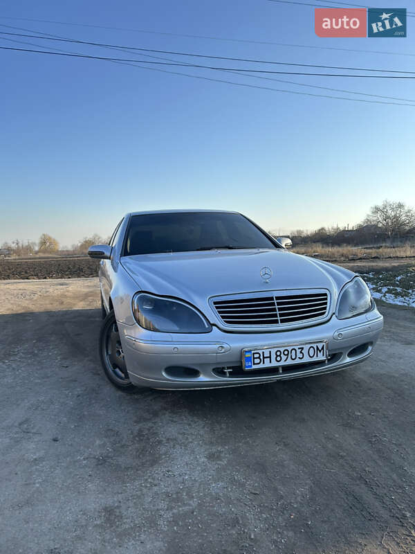 Mercedes-Benz S-Class 2002