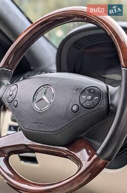 Седан Mercedes-Benz S-Class 2010 в 