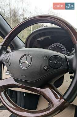 Седан Mercedes-Benz S-Class 2010 в 