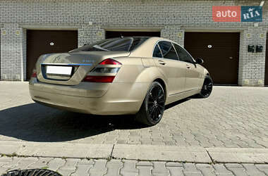 Седан Mercedes-Benz S-Class 2008 в 