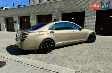 Седан Mercedes-Benz S-Class 2008 в 