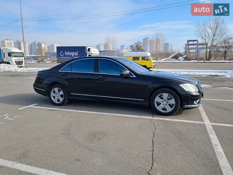 Седан Mercedes-Benz S-Class 2008 в Киеве