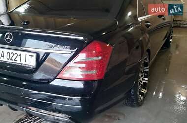 Седан Mercedes-Benz S-Class 2006 в 