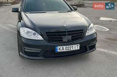 Седан Mercedes-Benz S-Class 2006 в 