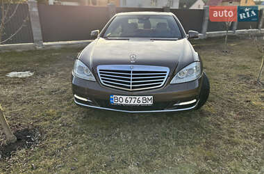 Седан Mercedes-Benz S-Class 2010 в Львові