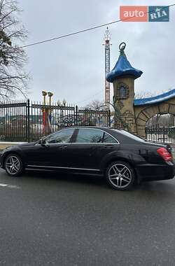 Седан Mercedes-Benz S-Class 2012 в 