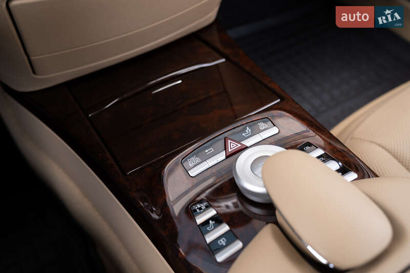 Седан Mercedes-Benz S-Class 2012 в Киеве